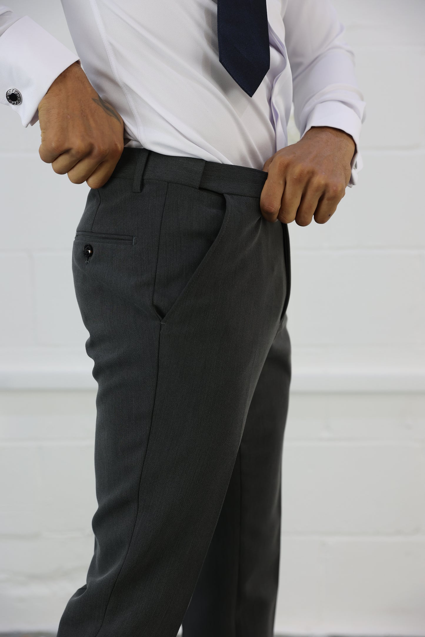Vincent XL Charcoal Three Piece Suit