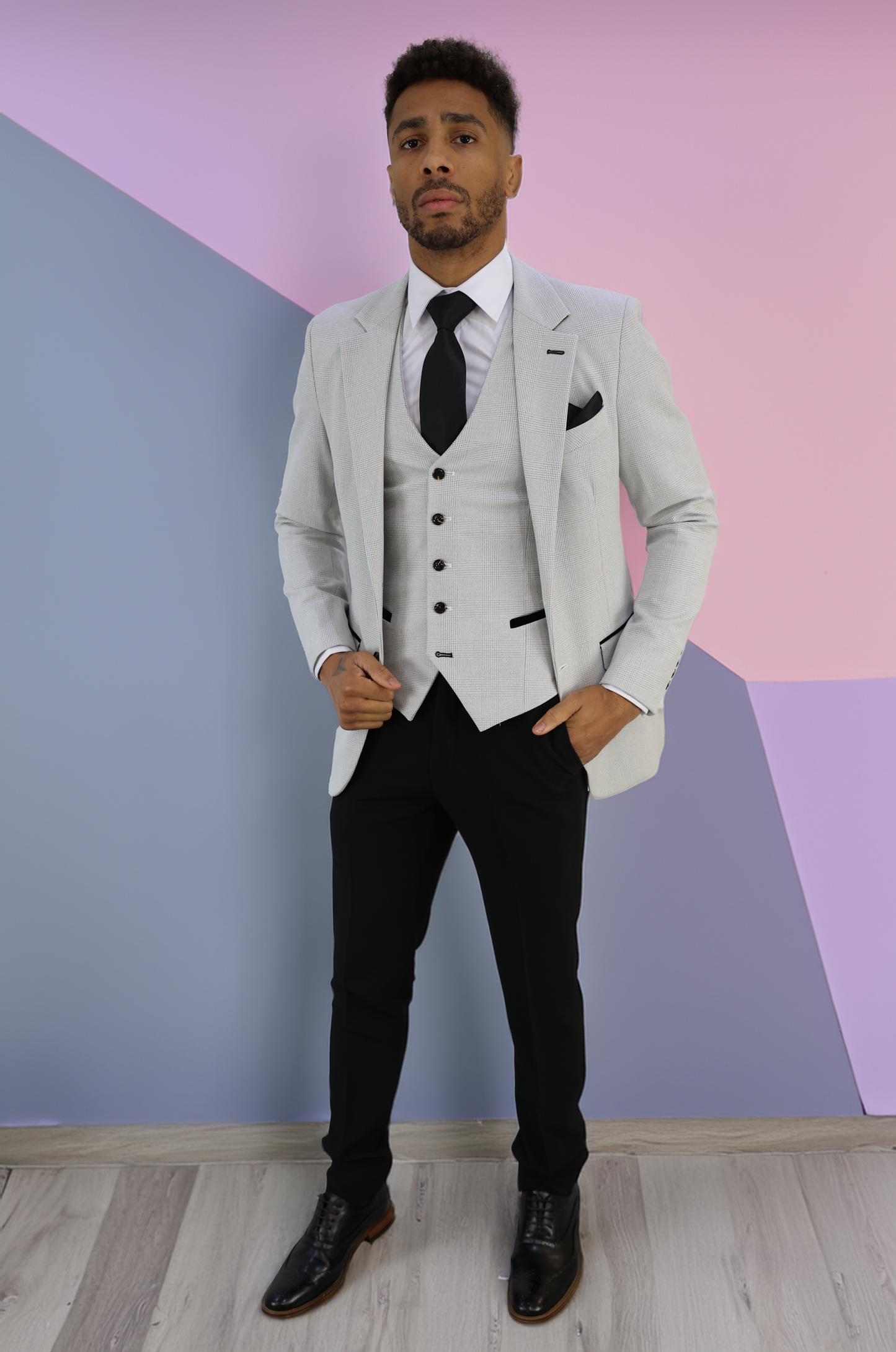CHARLES STONE DIABLO CONTRAST THREE PIECE SUIT
