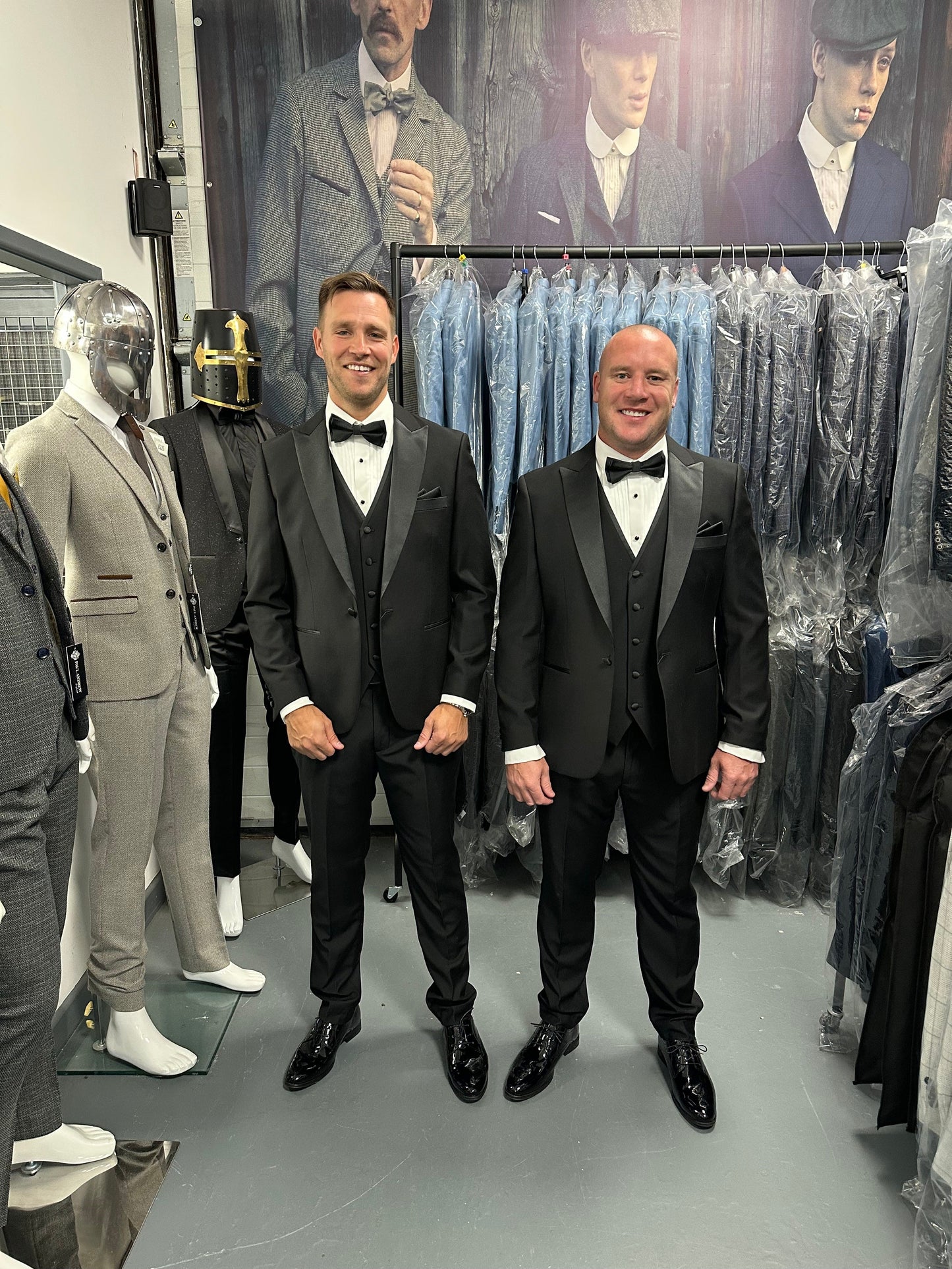 Paul Andrew Black Tuxedo Wedding Package 📦 (minimum 3 people)