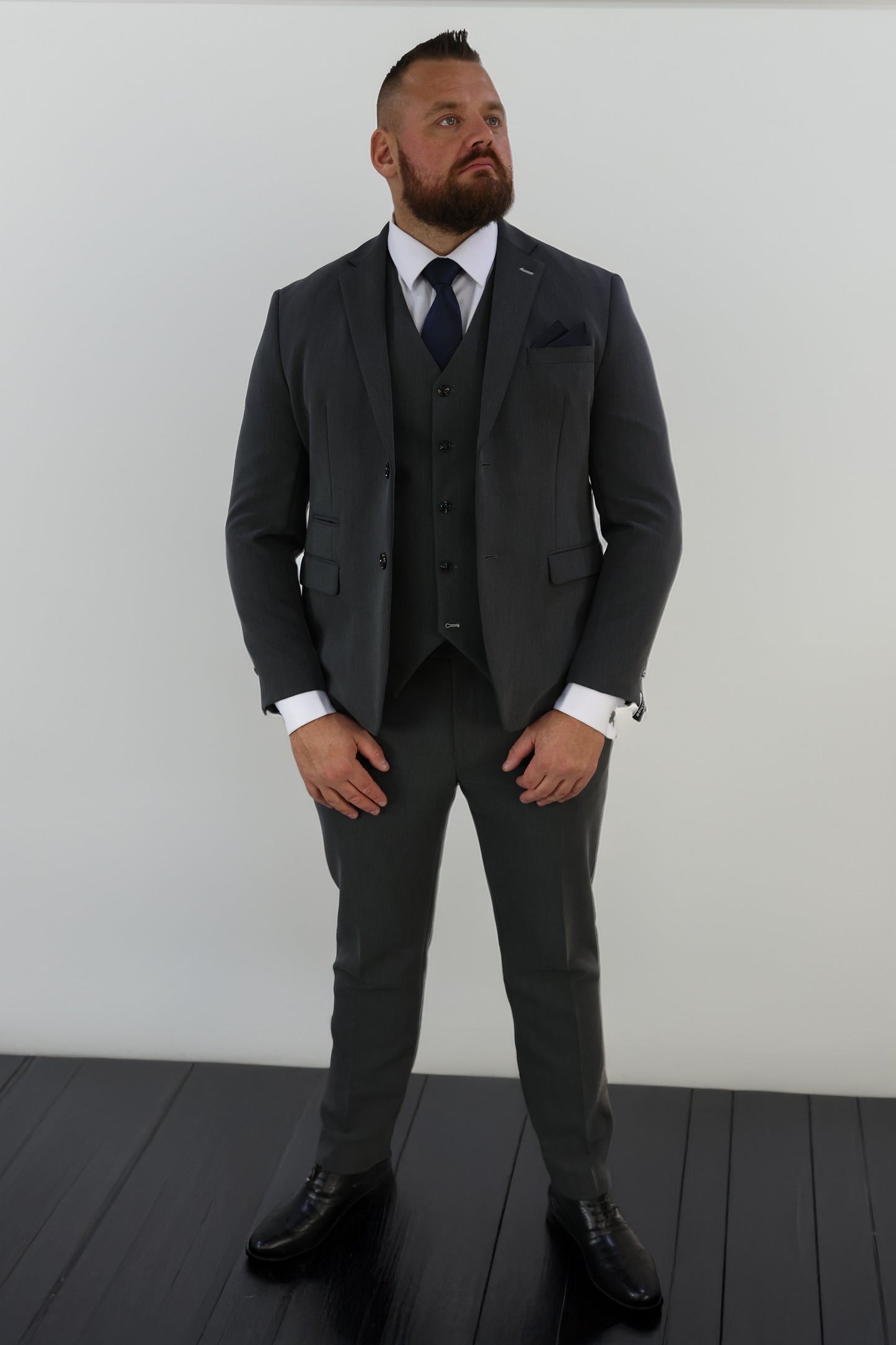 Vincent XL Charcoal Three Piece Suit