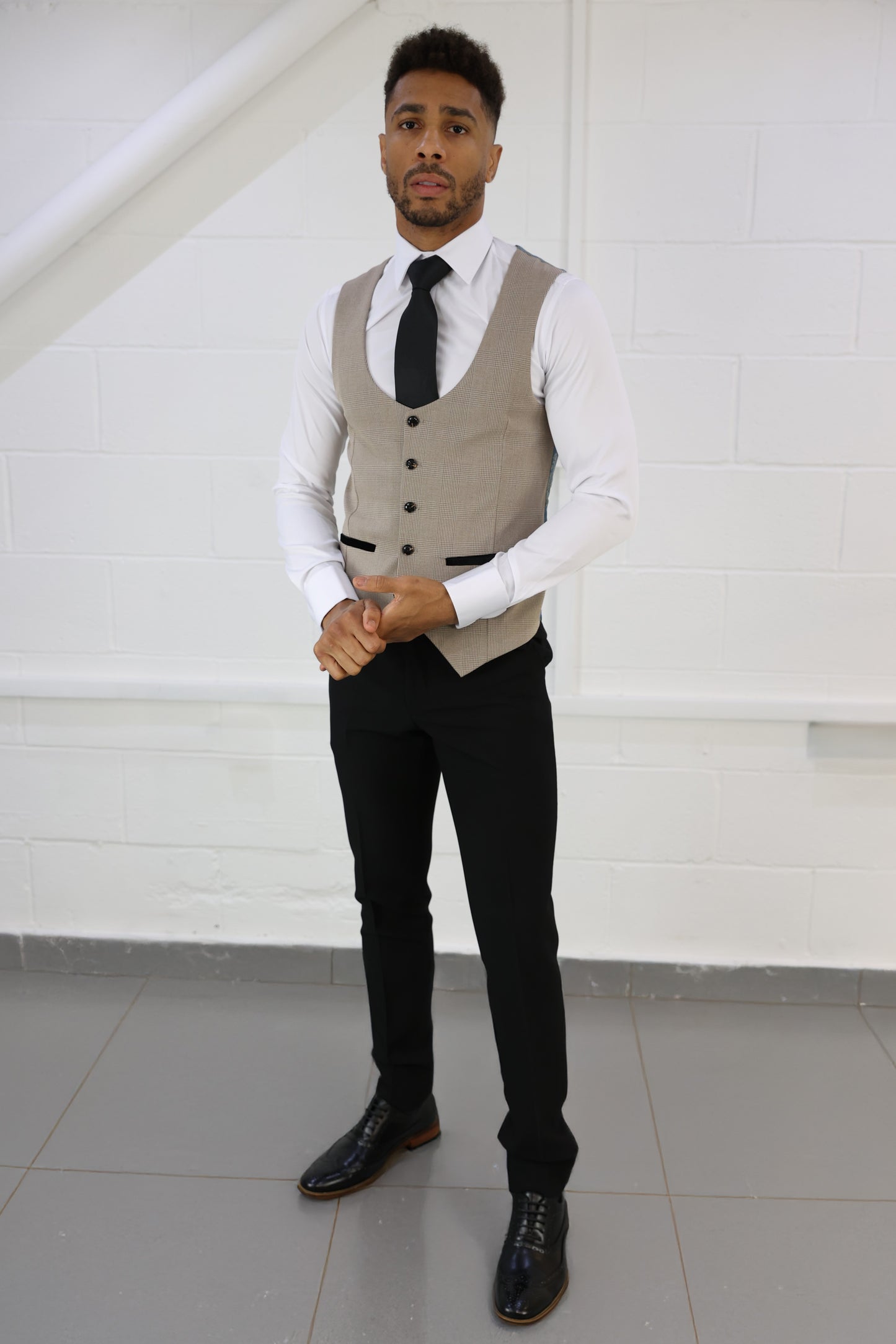 CHARLES BEIGE CONTRAST BLACK TROUSER