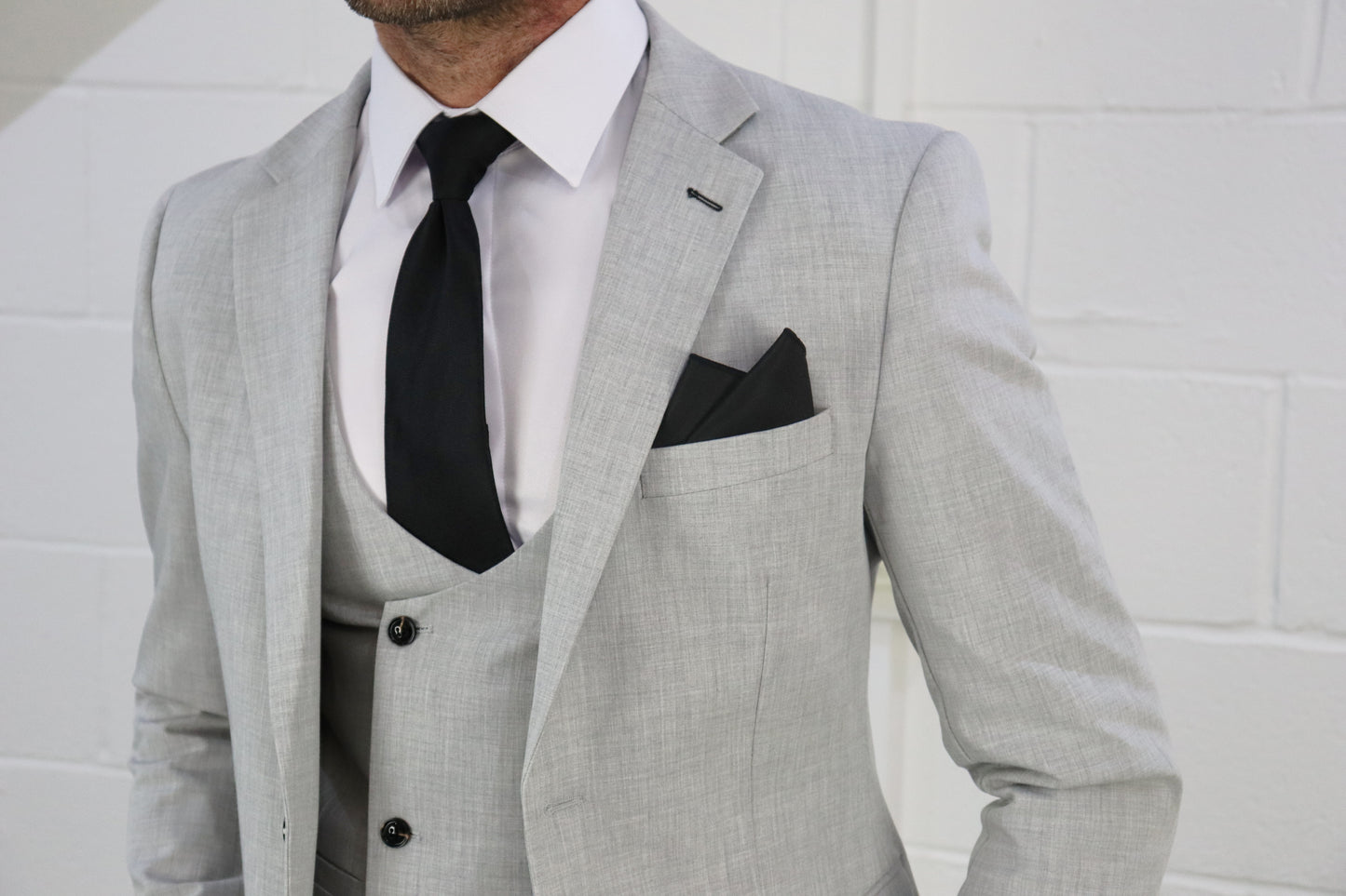 HARRY LIGHT GREY CONTRAST BLACK THREE PIECE