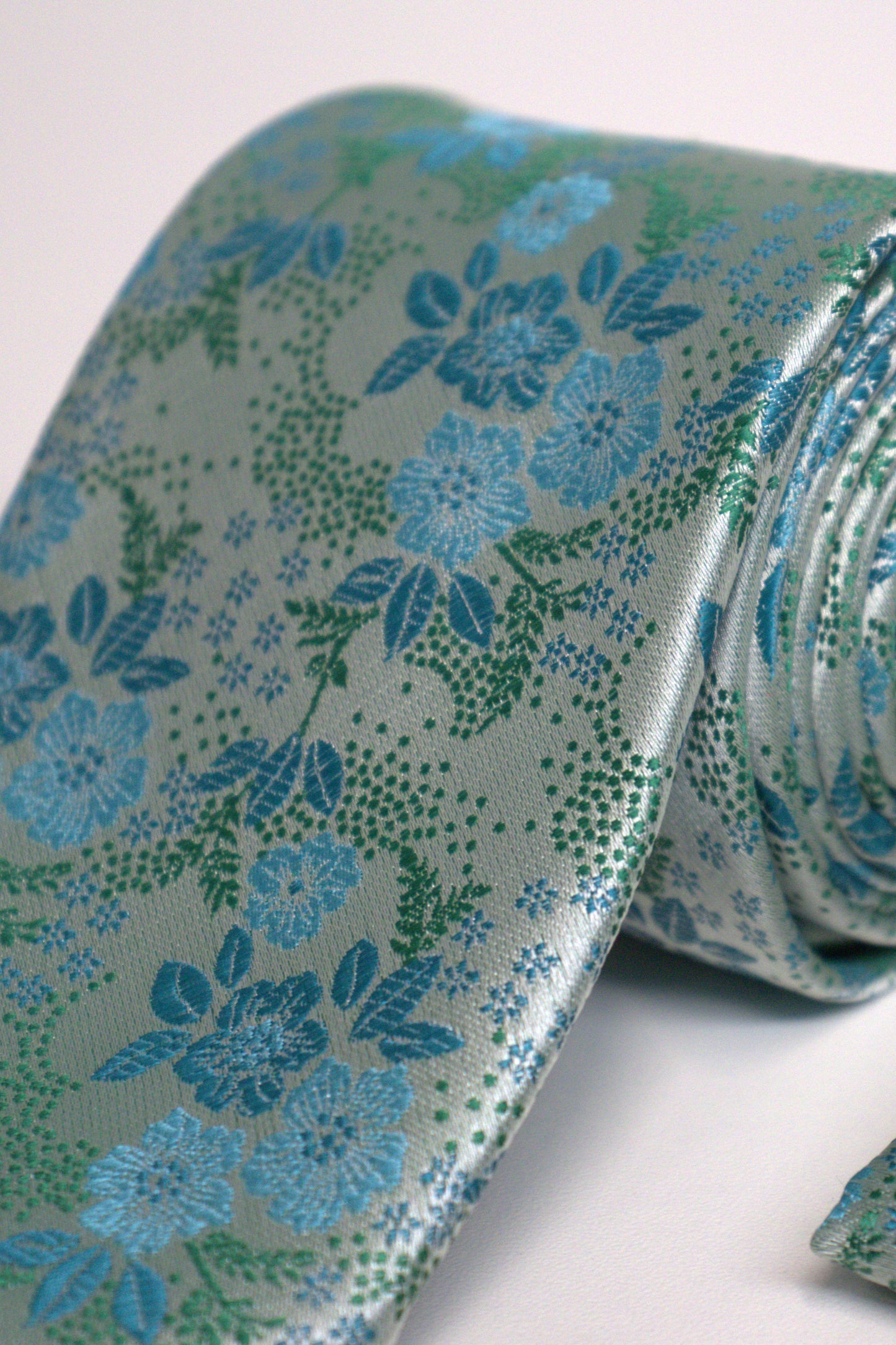 Vivid Turquoise / Cyan Floral Tie Set
