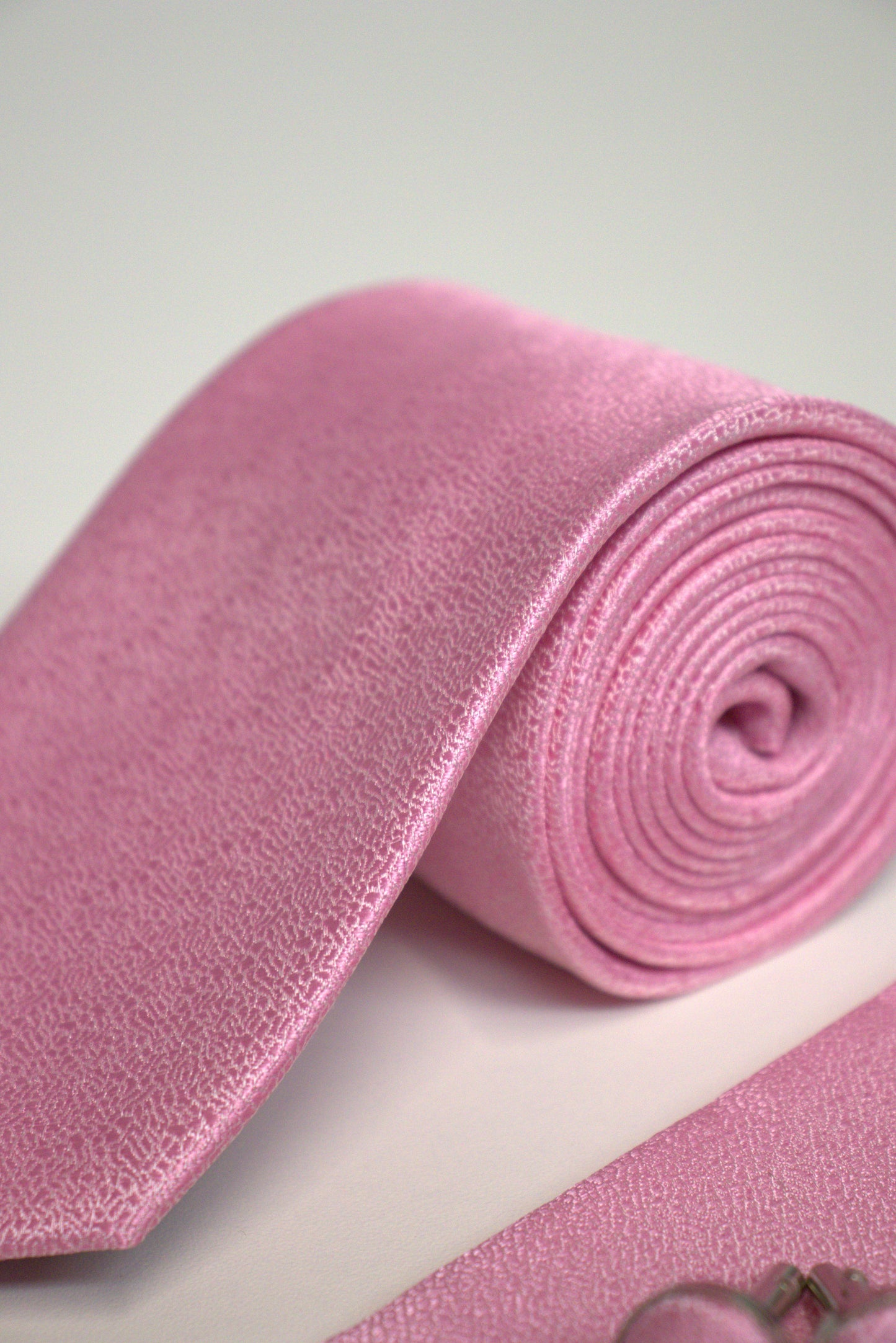 Pink Textured Tie Set