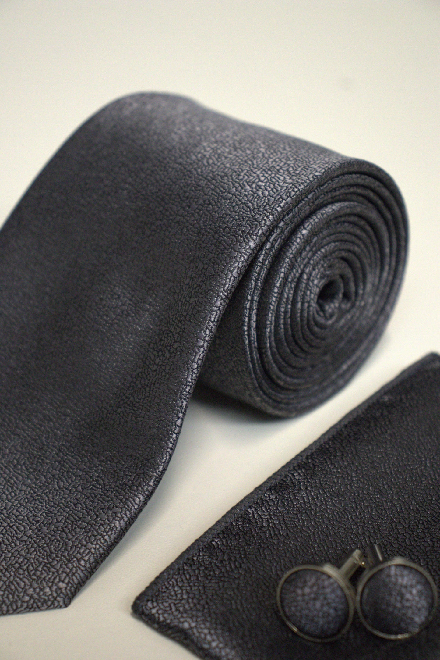 Charcoal Metallic Silver / Grey Textured Tie Set