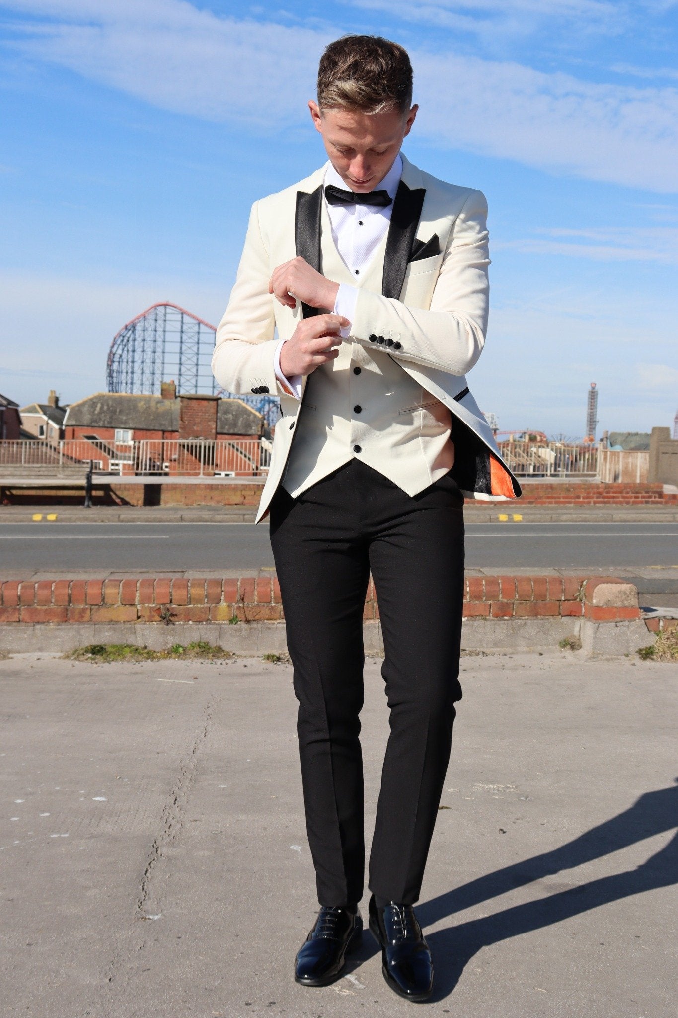 DIABLO IVORY THREE PIECE TUXEDO