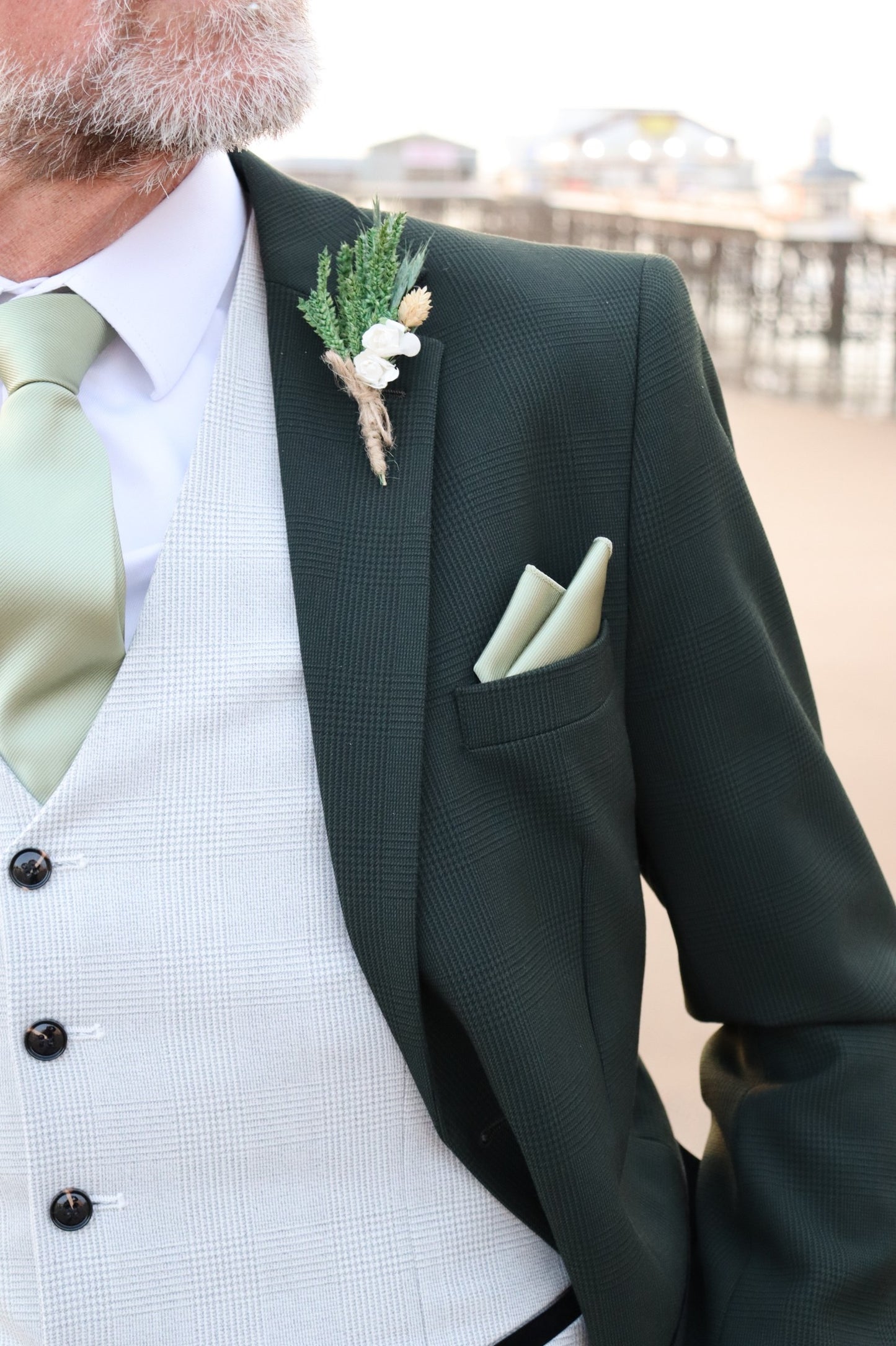 CHARLES GREEN CONTRAST WAISTCOAT THREE PIECE