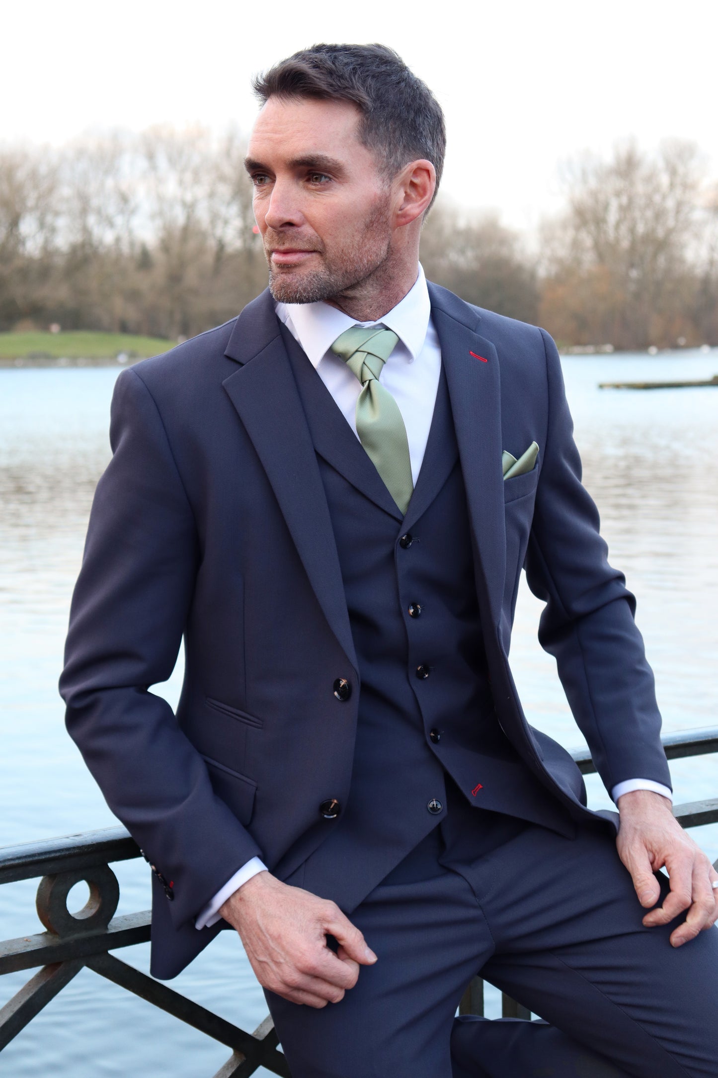 JAKE MIDNIGHT THREE PIECE SUIT