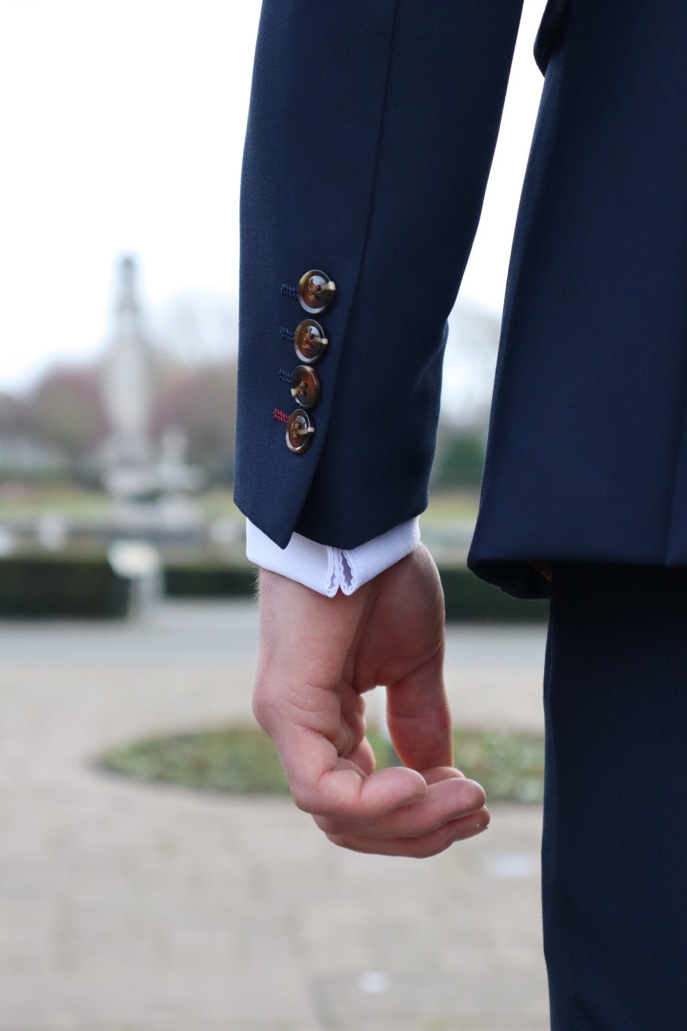 SUITBAE LAWRENCE NAVY THREE PIECE SUIT