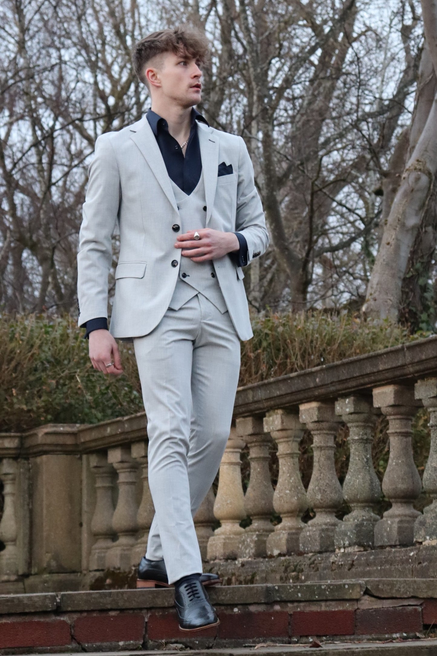 Harry Light Grey Three Piece Suit