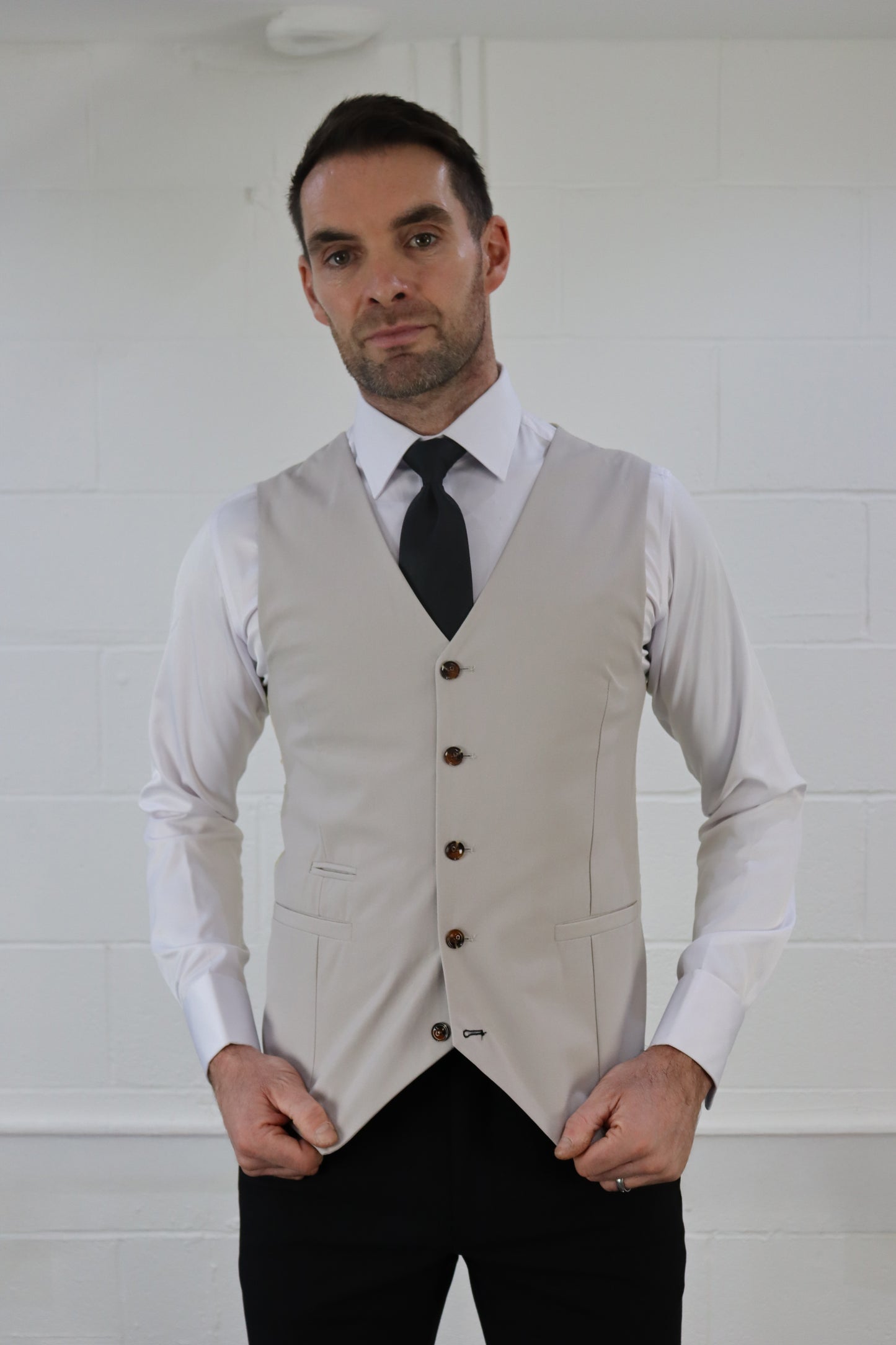 KIAN STONE CONTRAST BLACK THREE PIECE