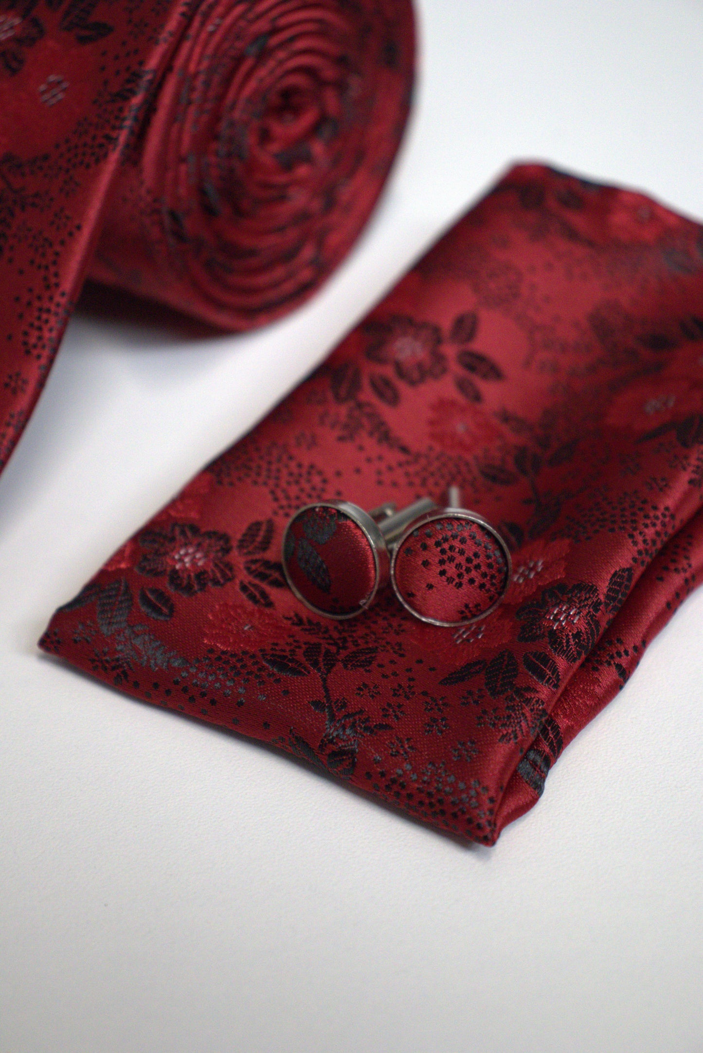Vivid Red Floral Tie Set