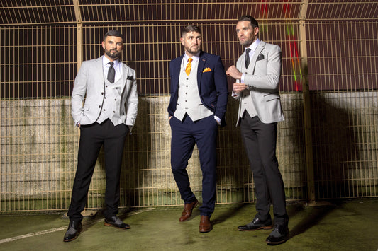 What Suit Should You Wear in Rainy Weather? | A SUITBAE Guide