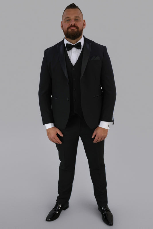 Diablo Black Three Piece Tuxedo XL