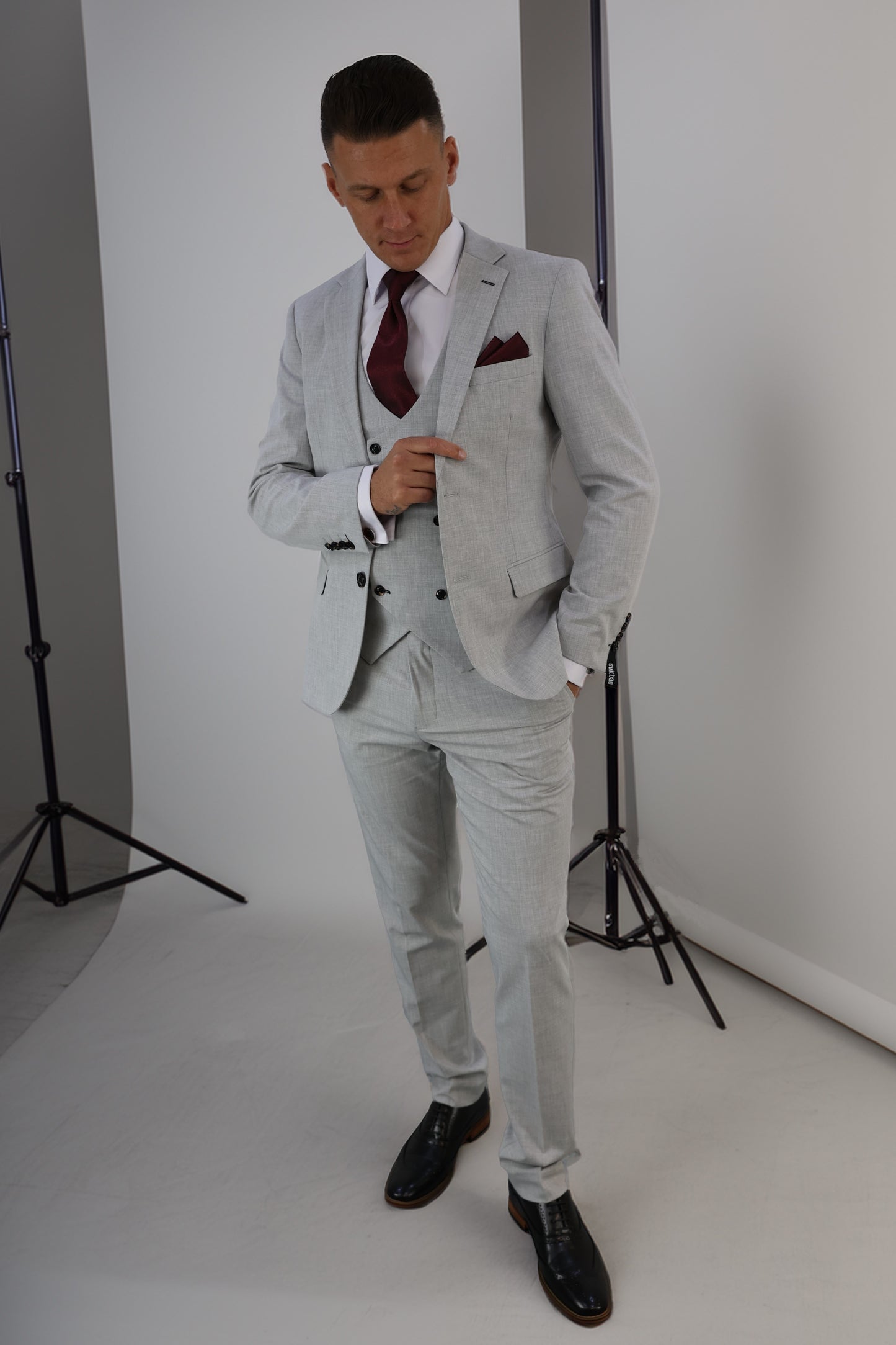 Harry Light Grey Three Piece Suit