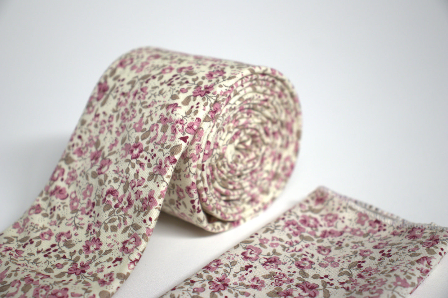 Pink Meadow Cotton Tie Set