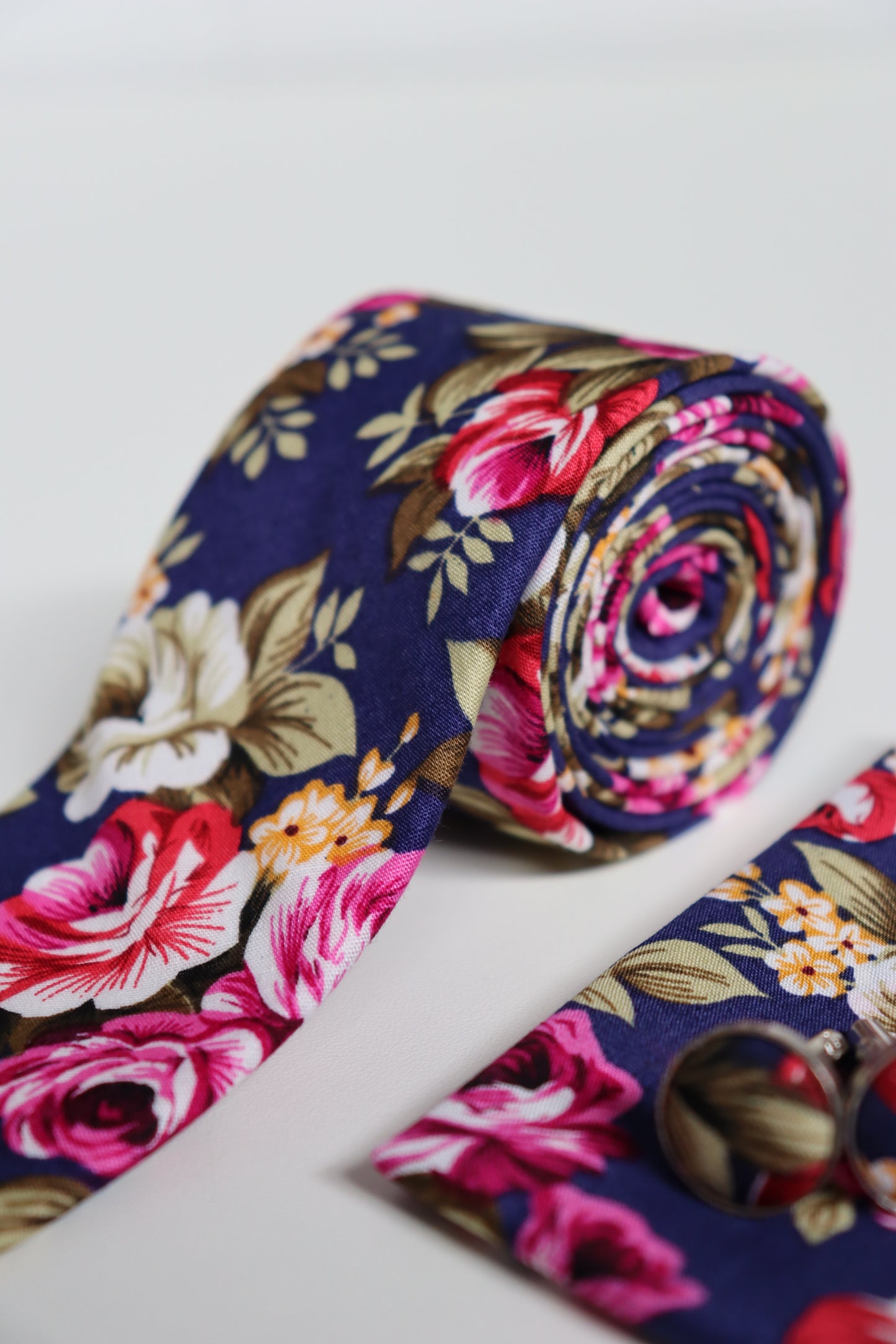 Navy Rose Garden Cotton Tie Set