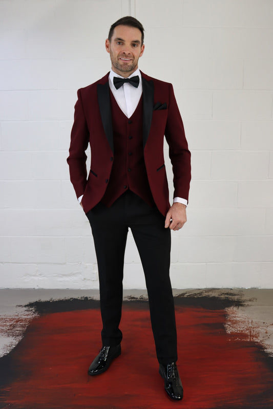 DIABLO BLOOD RED THREE PIECE TUXEDO
