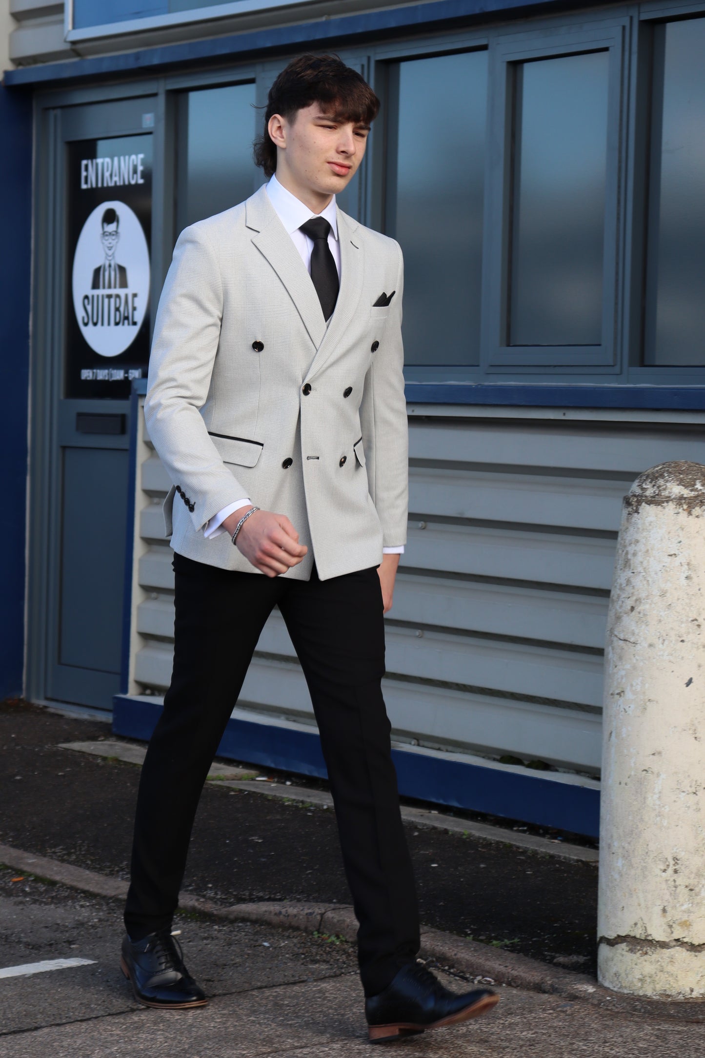 COMING SOON ⌛ Charles Stone Double Breasted Contrast Three Piece Suit