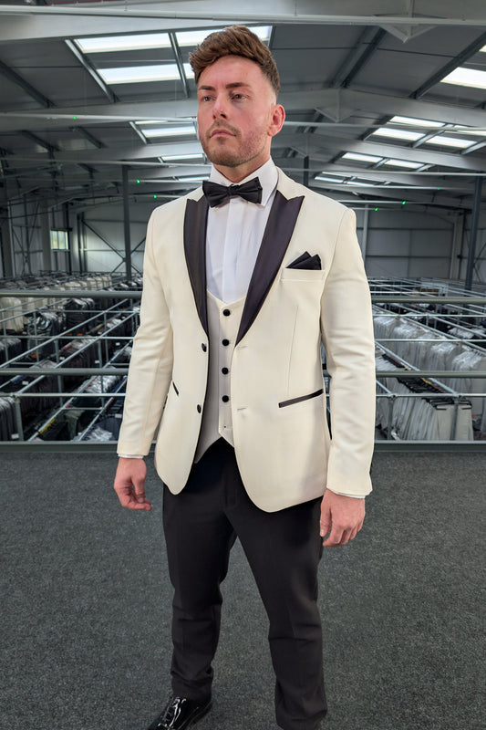 Diablo Ivory Three Piece Tuxedo