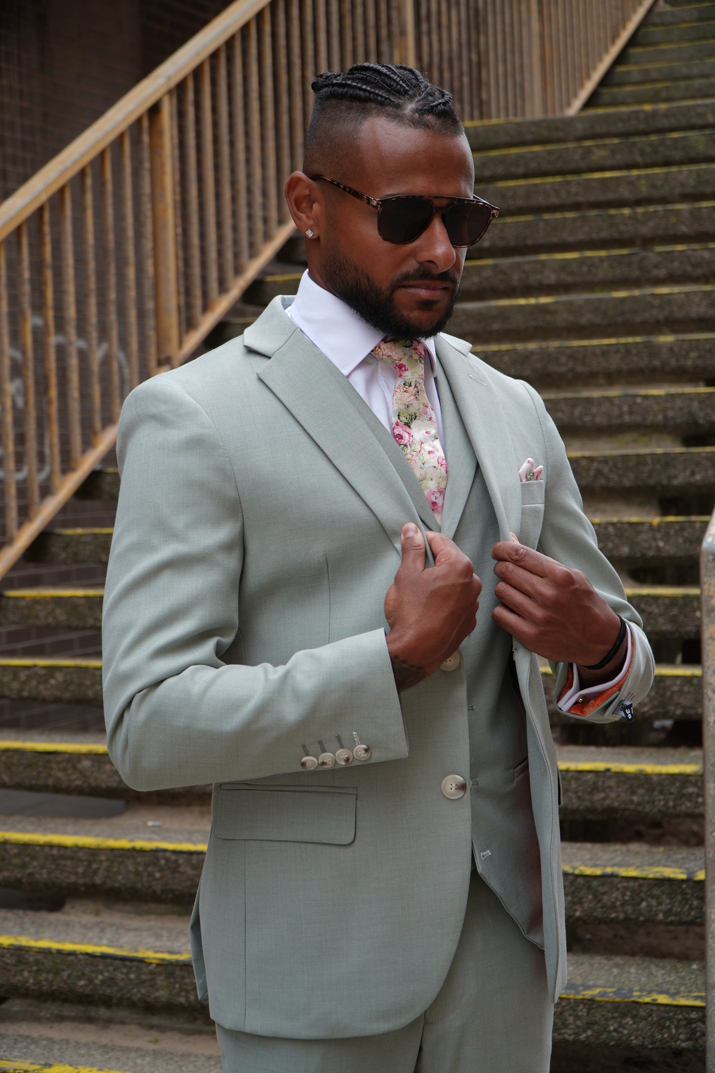CALLUM SAGE THREE PIECE SUIT