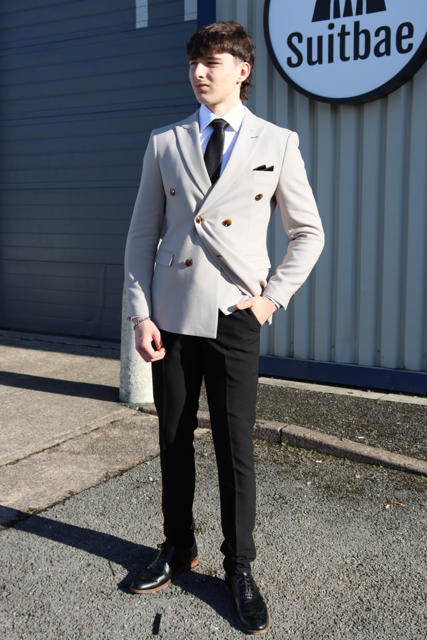 COMING SOON ⌛ ESCOBAR Stone Textured Double Breasted Contrast Three Piece Suit