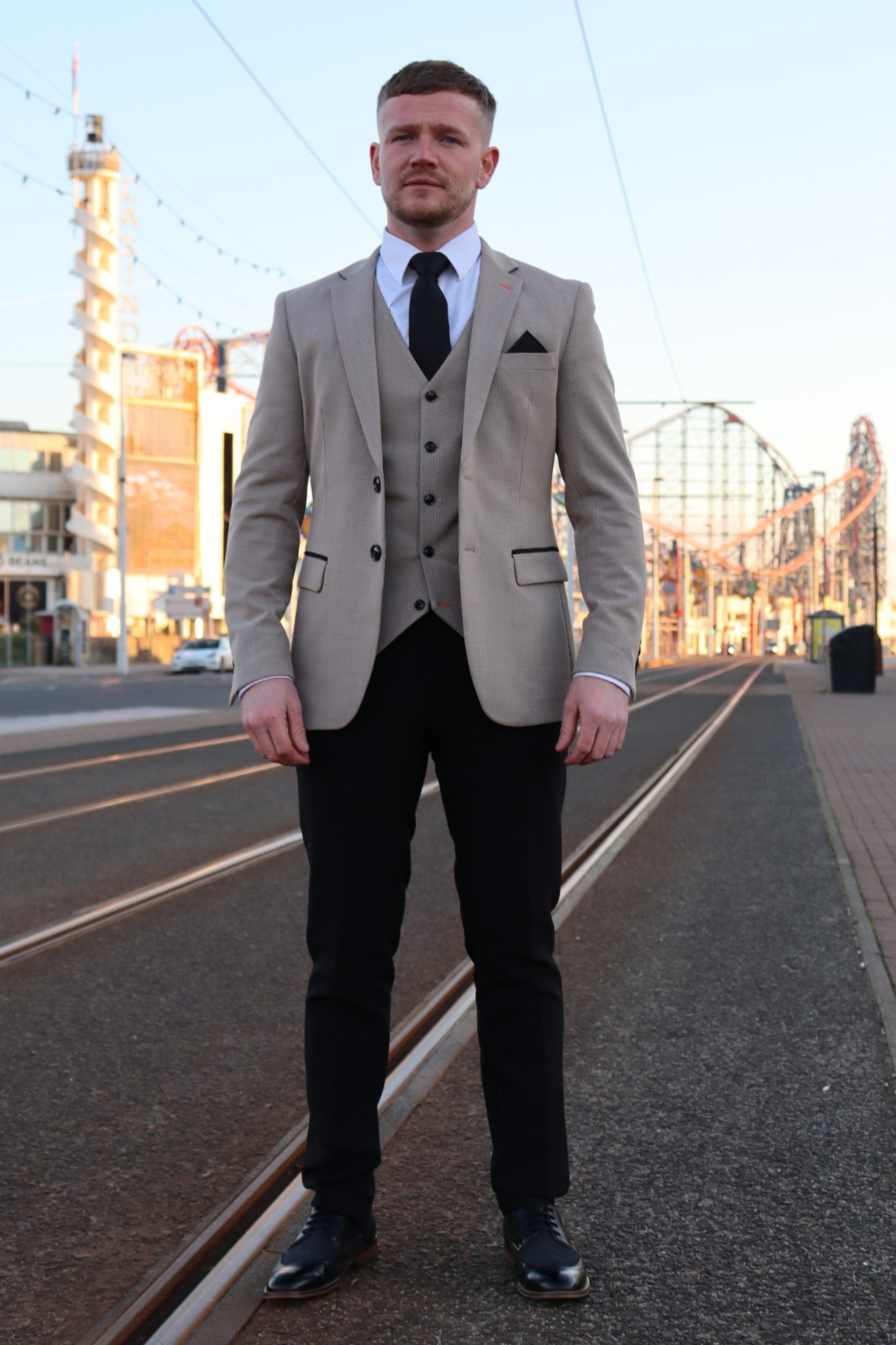 Charles Beige Contrast Formal Suit – SUITBAE Charles Beige Contrast Three-Piece Suit styled for 2026 Formal events.