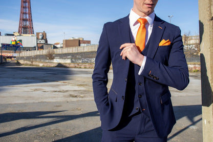 CHARLES NAVY THREE PIECE SUIT