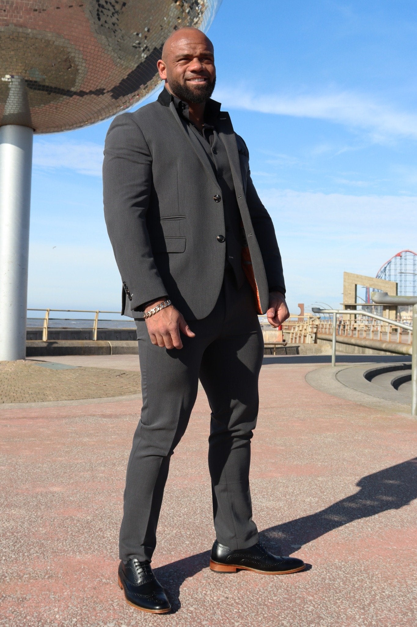 SUITBAE Vincent Charcoal Three-Piece Suit — deep grey, clean shoulder, modern 2026 profile.