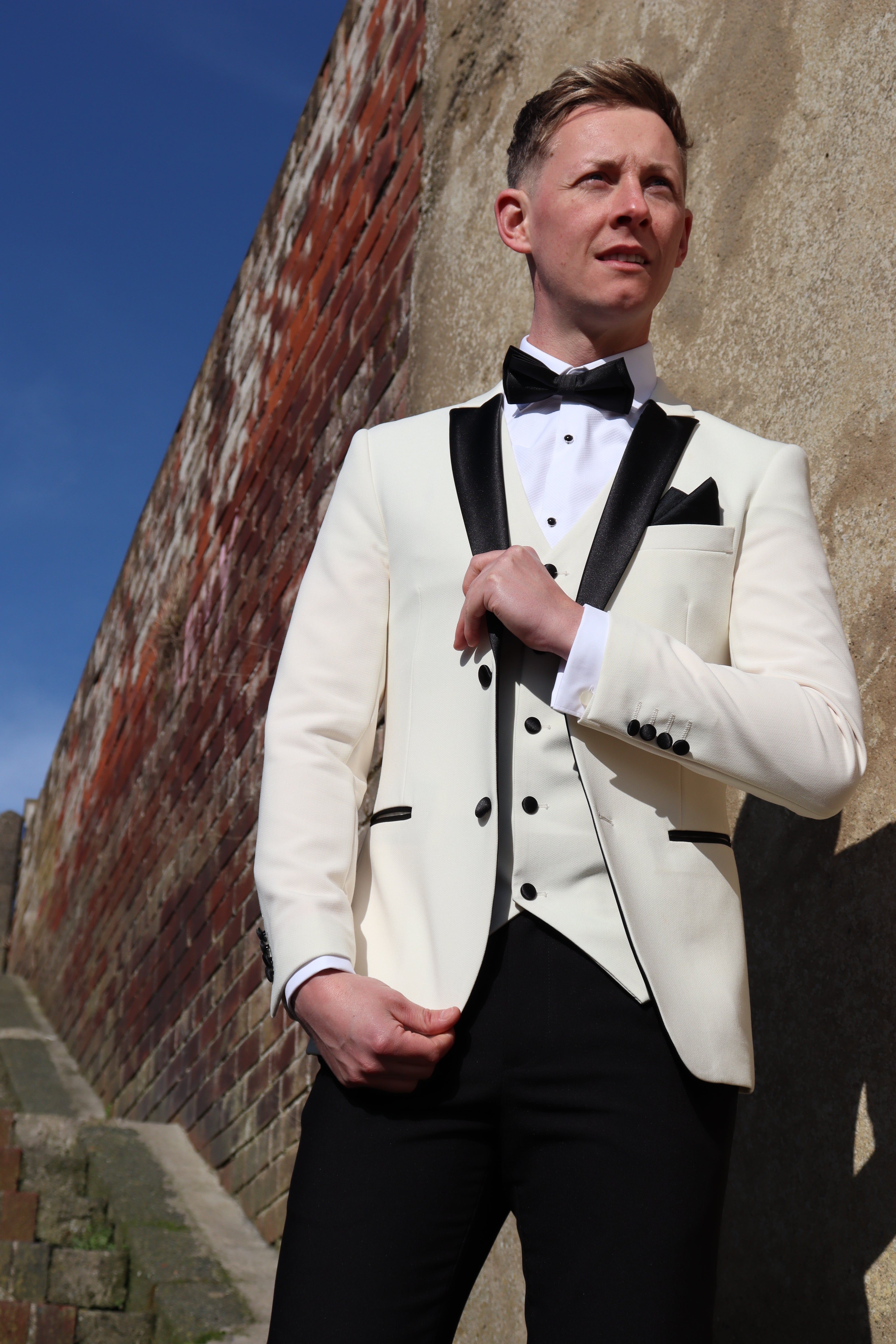 Diablo Ivory Three Piece Tuxedo for weddings – SUITBAE Diablo Ivory Three-Piece Dinner suit styled for 2026 weddings.