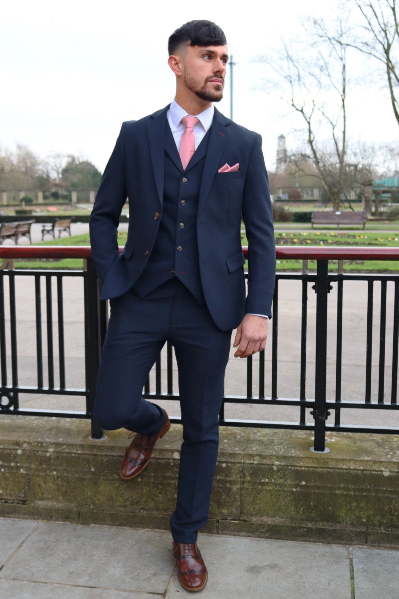 SUITBAE Lawrence Navy Three-Piece Suit — deep navy winter suit styled for evening events.