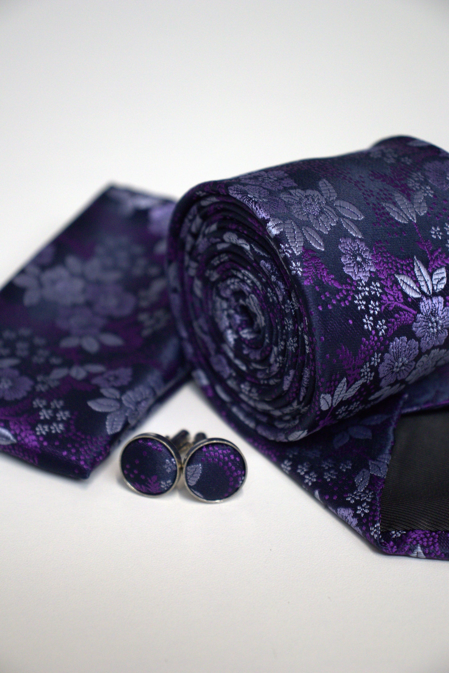 Vivid Purple Floral Tie Set